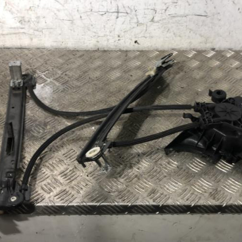 Leve vitre electrique avant droit SEAT IBIZA 4