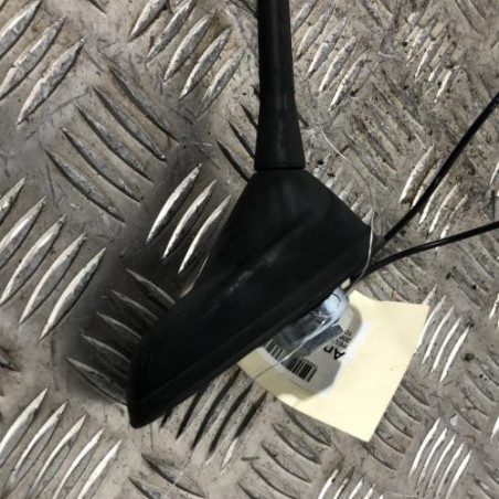 Antenne PEUGEOT 208 2