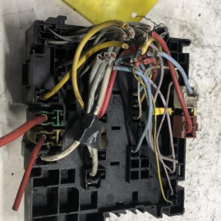 Boitier servitude moteur (BSM) PEUGEOT 406