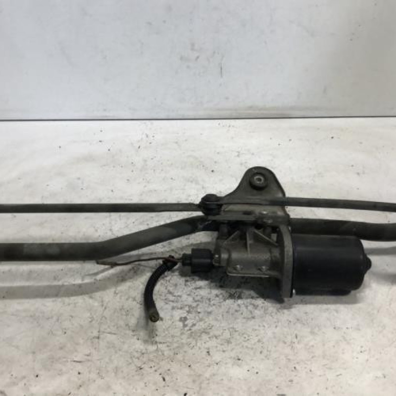Moteur essuie glace avant VOLKSWAGEN TRANSPORTER 5