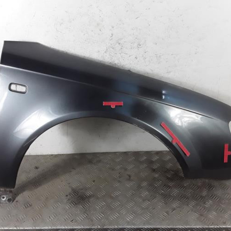 Aile avant droit AUDI A4 2