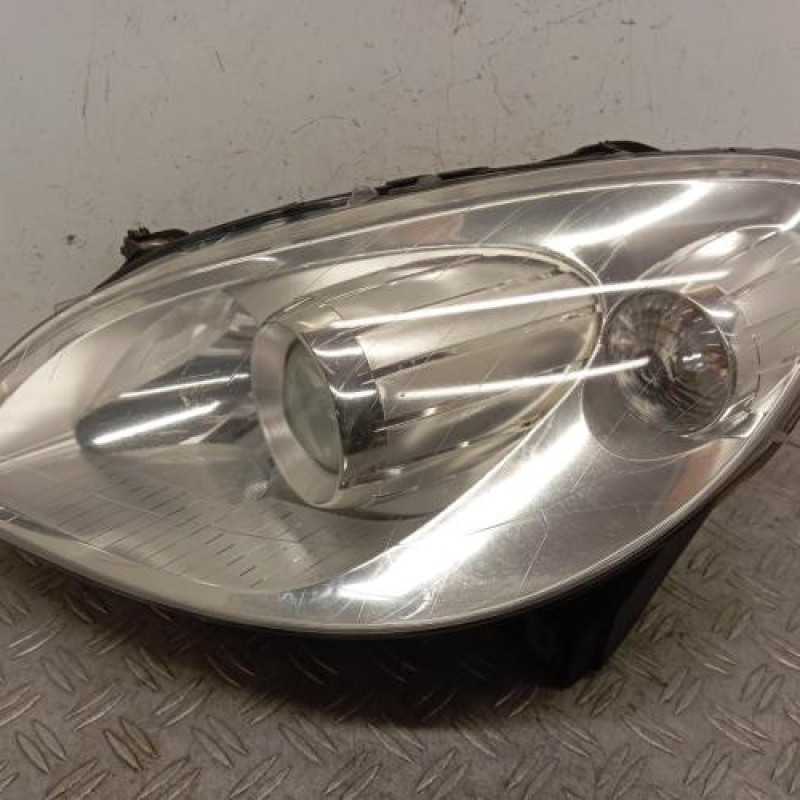 Optique avant principal gauche (feux)(phare) MERCEDES CLASSE B 245