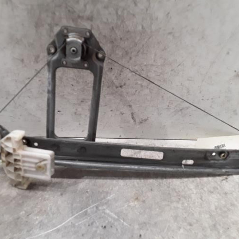Leve vitre mecanique arriere gauche FORD FOCUS 1