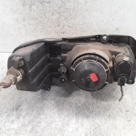 Optique avant principal gauche (feux)(phare) PEUGEOT 106