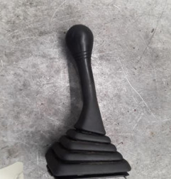 Pommeau de vitesses PEUGEOT 106