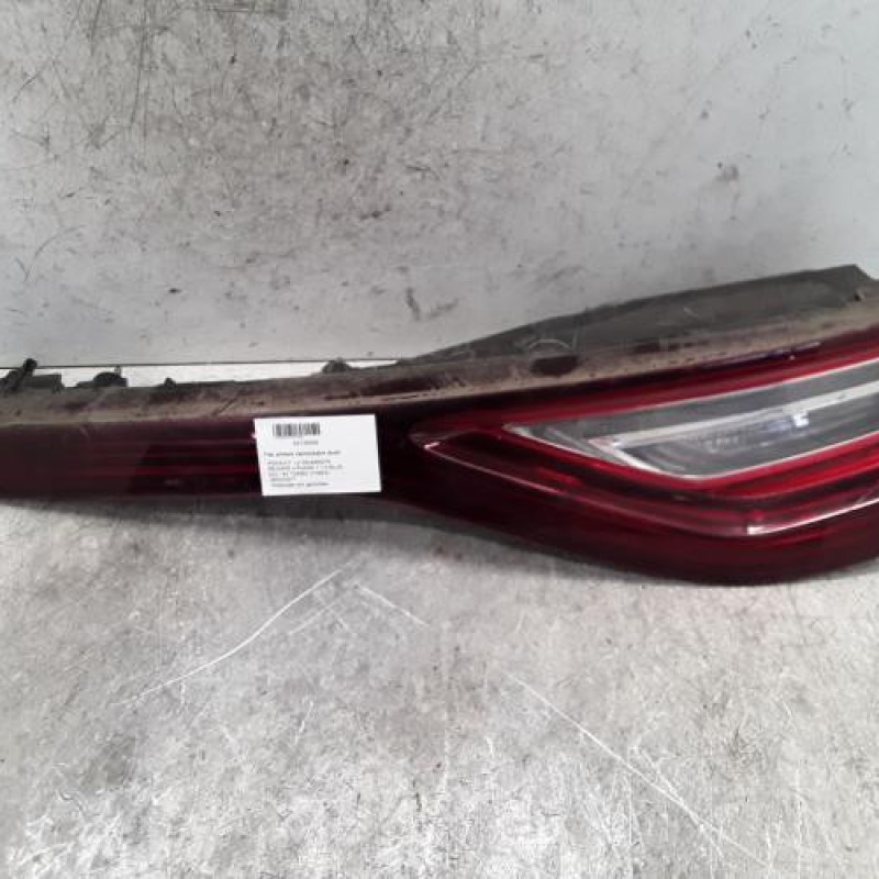Feu arriere secondaire droit (feux) RENAULT MEGANE 4