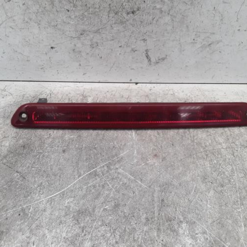 Feu arriere stop central MERCEDES SPRINTER 2