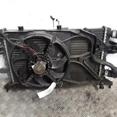 Radiateur eau OPEL CORSA C