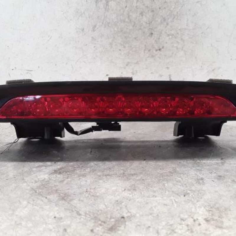 Feu arriere stop central CHEVROLET ORLANDO