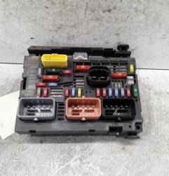 Boitier servitude moteur (BSM) PEUGEOT 3008 1 Photo n°1