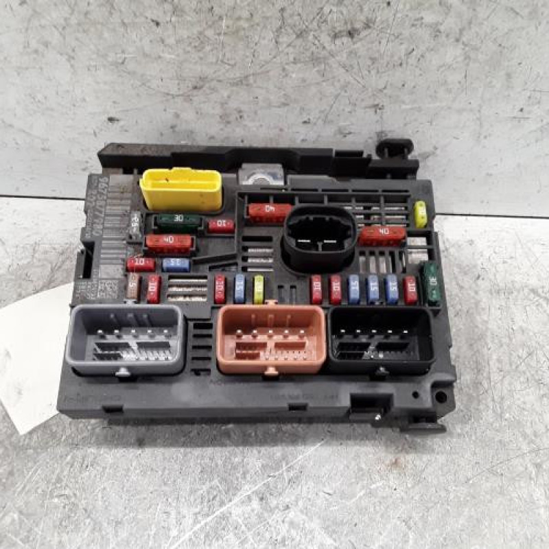 Boitier servitude moteur (BSM) PEUGEOT 3008 1 Boitier servitude moteur (BSM) PEUGEOT 3008 1