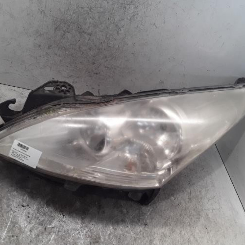 Optique avant principal gauche (feux)(phare) PEUGEOT 3008 1
