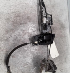 Serrure avant droit PEUGEOT 3008 1