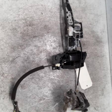 Serrure avant droit PEUGEOT 3008 1