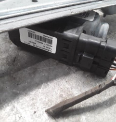 Leve vitre electrique avant gauche RENAULT MODUS Photo n°3