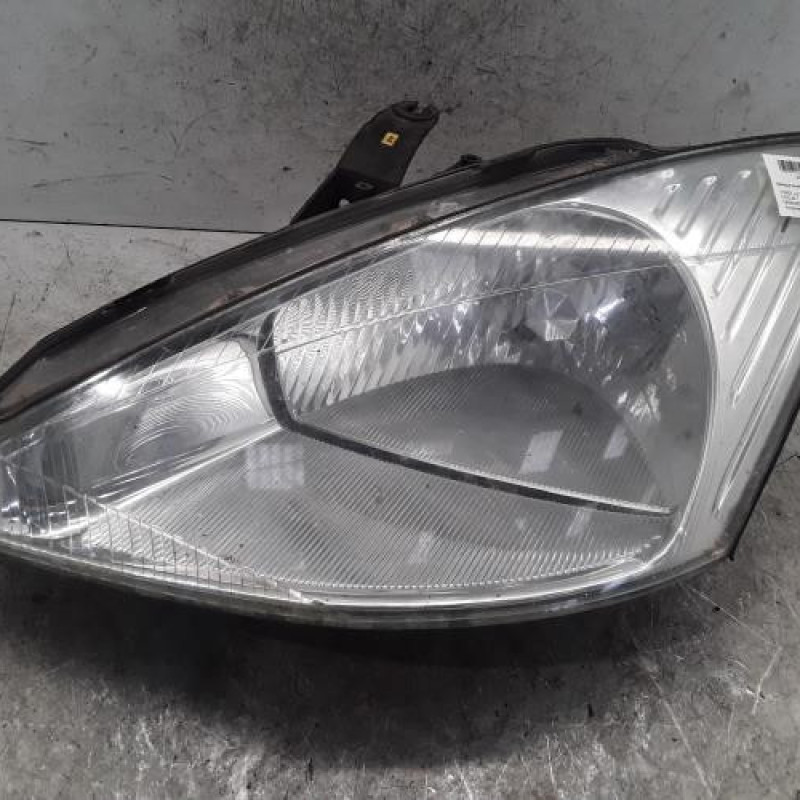 Optique avant principal gauche (feux)(phare) FORD FOCUS 1