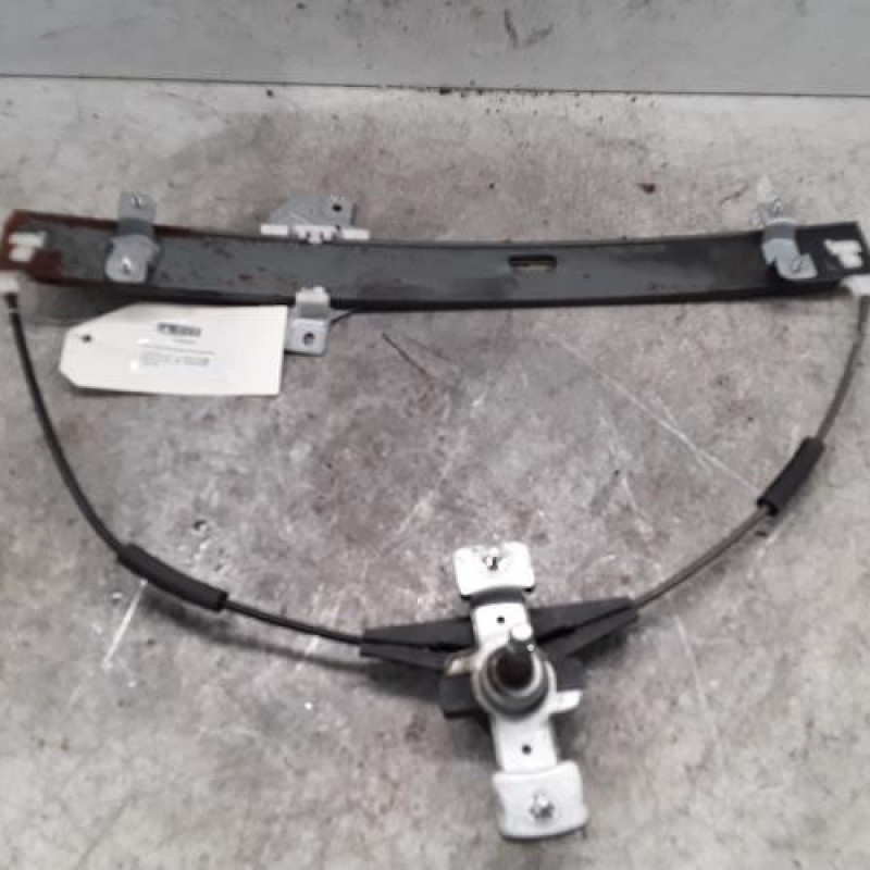 Leve vitre mecanique avant gauche CHEVROLET MATIZ 2