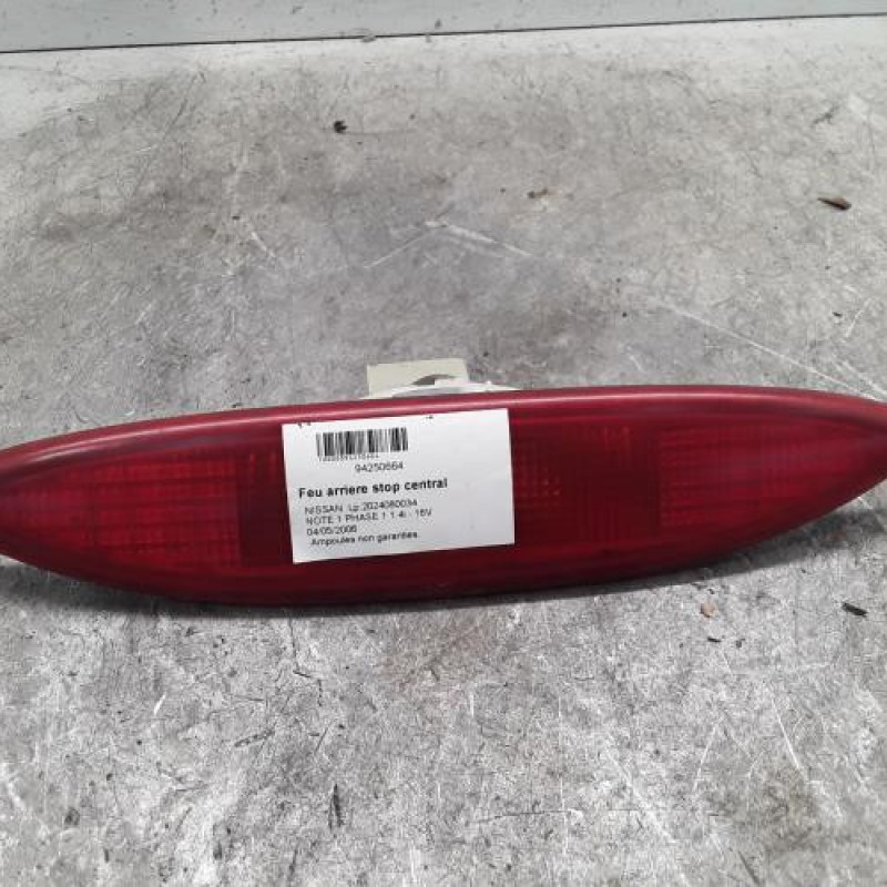 Feu arriere stop central NISSAN NOTE 1