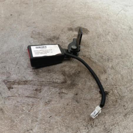 Attache ceinture arriere droit HYUNDAI I 30 2 Photo n°1