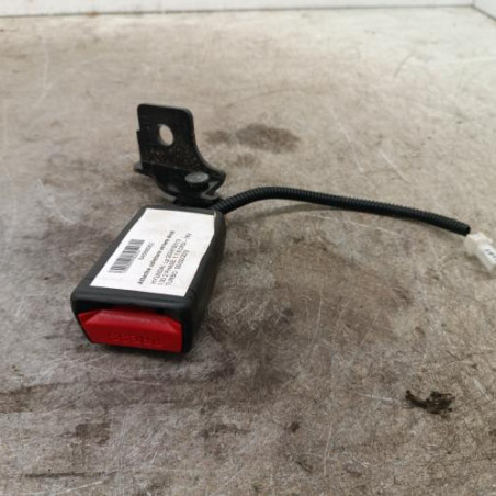 Attache ceinture arriere droit HYUNDAI I 30 2