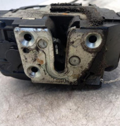 Serrure avant droit NISSAN QASHQAI 1