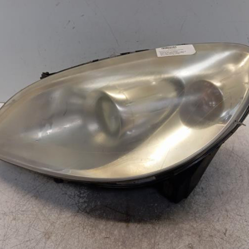 Optique avant principal gauche (feux)(phare) MERCEDES CLASSE B 245