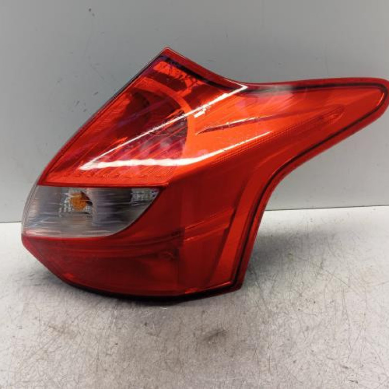 Feu arriere principal droit (feux) FORD FOCUS 3 Feu arriere principal droit (feux) FORD FOCUS 3