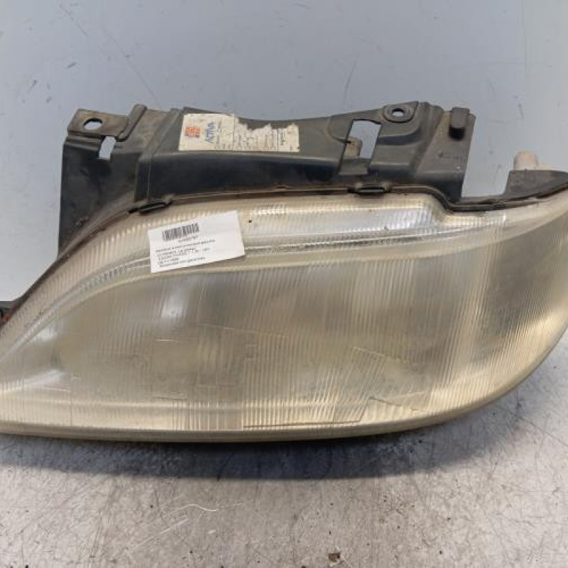 Optique avant principal gauche (feux)(phare) CITROEN XSARA