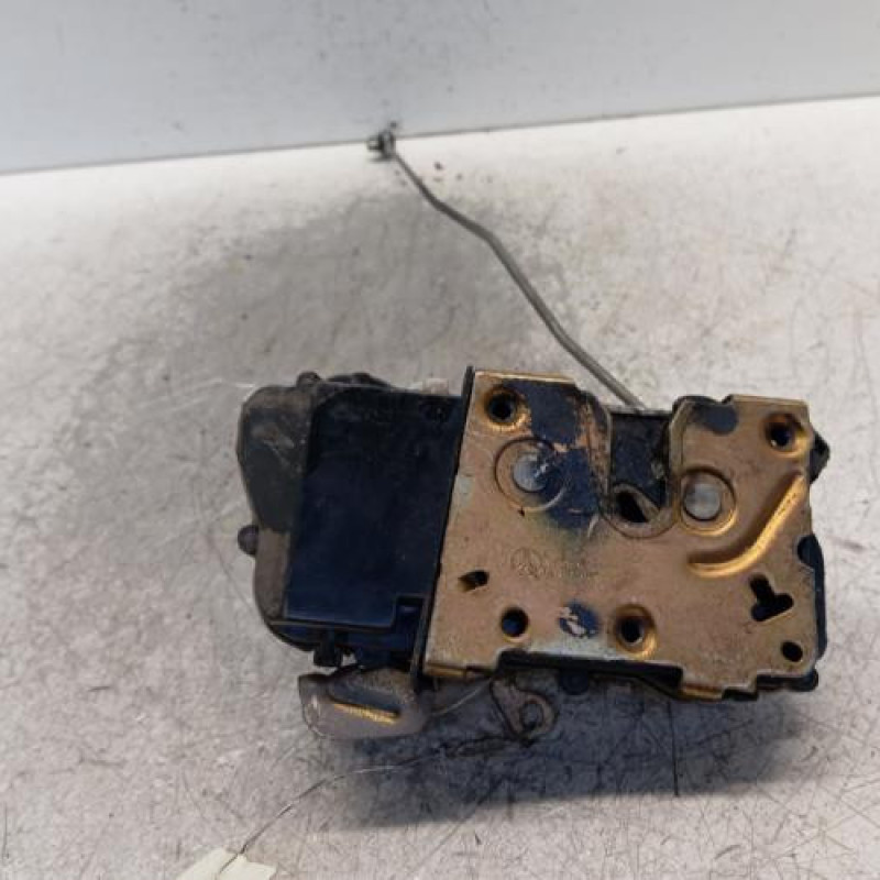 Serrure avant gauche CITROEN XSARA