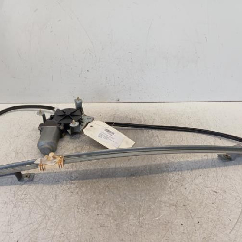Leve vitre electrique avant gauche RENAULT SCENIC 1