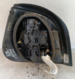 Feu arriere principal droit (feux) RENAULT SCENIC 1 Photo n°4