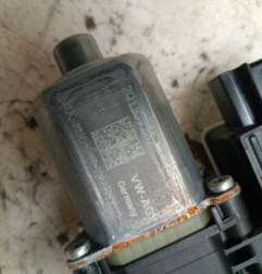 Leve vitre electrique avant droit SEAT IBIZA 5