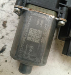 Leve vitre electrique avant gauche SEAT IBIZA 5