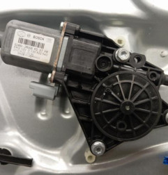Leve vitre electrique avant droit HYUNDAI I 30 1
