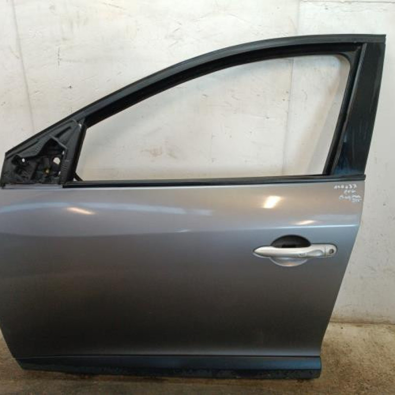 Porte avant gauche RENAULT MEGANE 3 Porte avant gauche RENAULT MEGANE 3