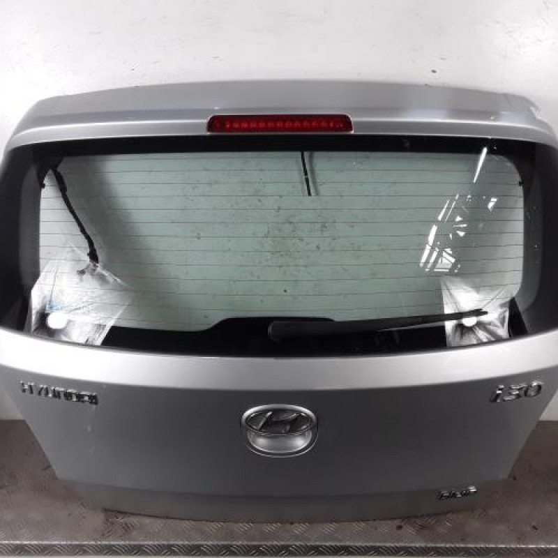 Malle/Hayon arriere HYUNDAI I 30 1