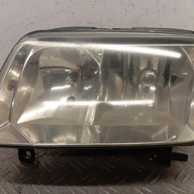 Optique avant principal gauche (feux)(phare) VOLKSWAGEN POLO 3