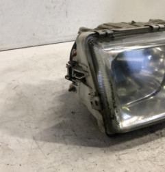 Optique avant principal droit (feux)(phare) VOLVO V 40 1
