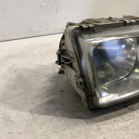 Optique avant principal droit (feux)(phare) VOLVO V 40 1
