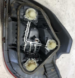 Feu arriere principal gauche (feux) TOYOTA YARIS 1