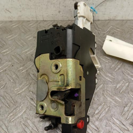 Serrure arriere droit CITROEN C4 1 Photo n°1