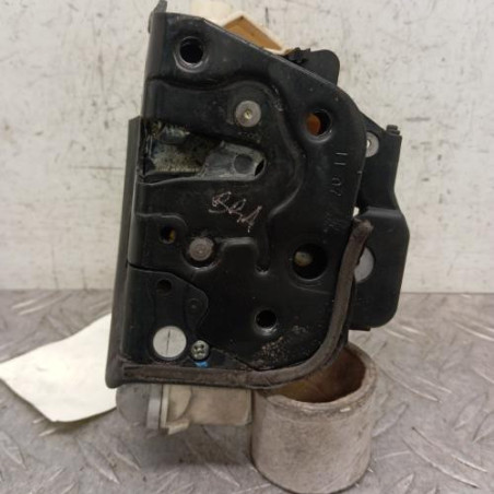 Serrure avant gauche AUDI A4 2