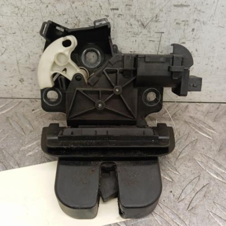 Serrure de hayon AUDI A4 2