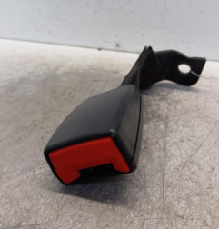 Attache ceinture arriere gauche BMW X1 E84