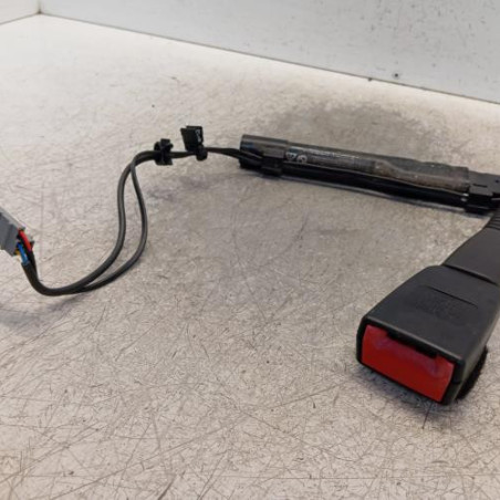 Attache ceinture avant droit BMW X1 E84