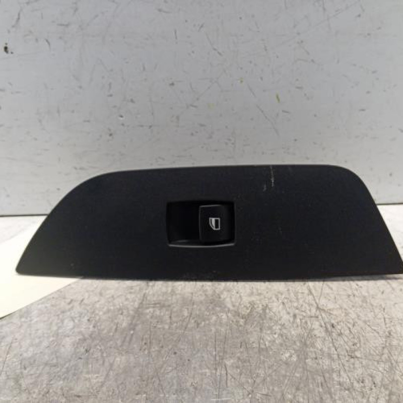 Interrupteur de leve vitre arriere gauche BMW X1 E84