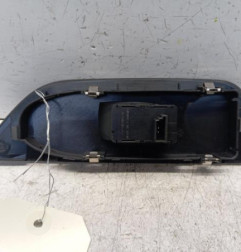 Interrupteur de leve vitre avant droit BMW X1 E84 Photo n°4