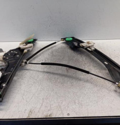 Leve vitre electrique avant droit BMW X1 E84 Photo n°1