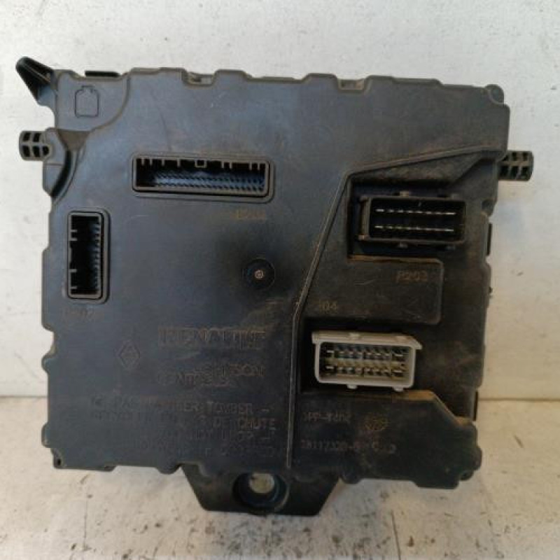 Boitier UCH RENAULT KANGOO 2 Boitier UCH RENAULT KANGOO 2