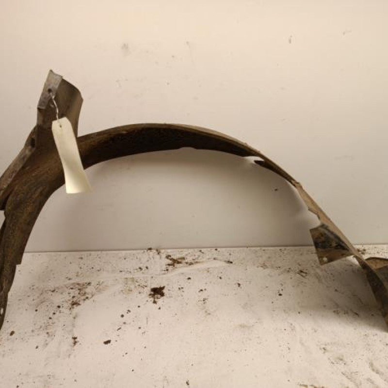 Pare boue avant gauche CITROEN BERLINGO 1